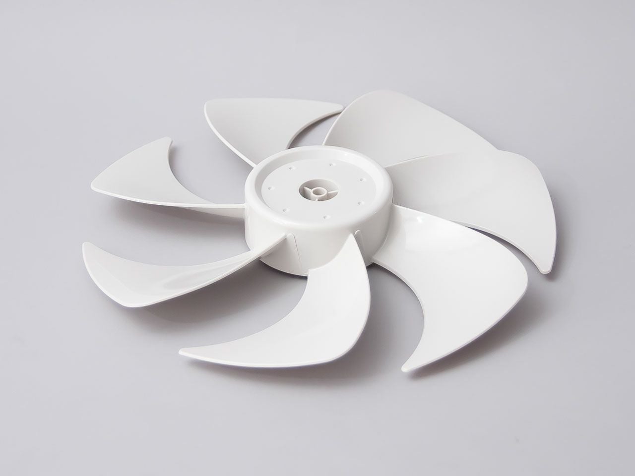 扇風機羽根 | コイズミパーツショップ コイズミ家電部品の公式